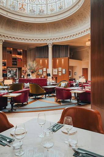 Food & Drinks 5, Threadneedles, Autograph Collection, London