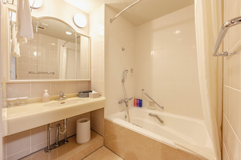 Bathroom 3