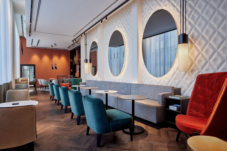 Restaurant 13