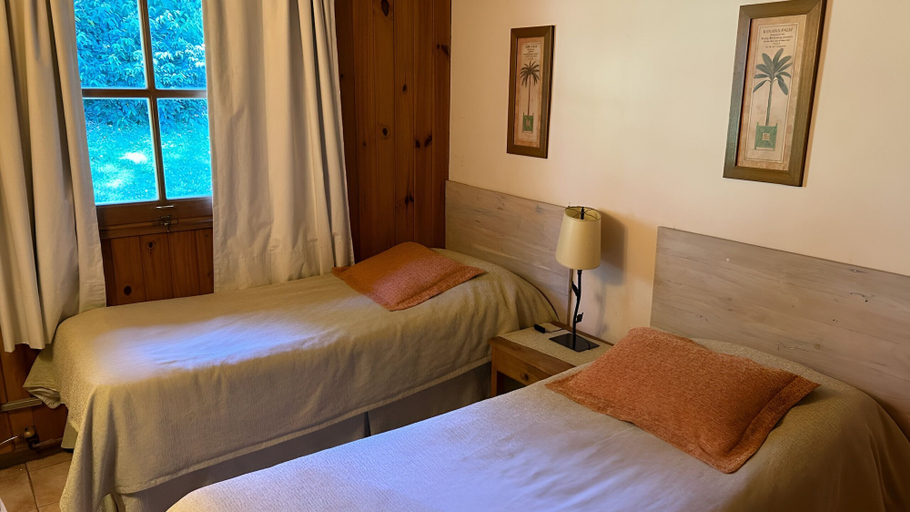 Bedroom 3, Las Cumbres Apart & Suites, Lacar