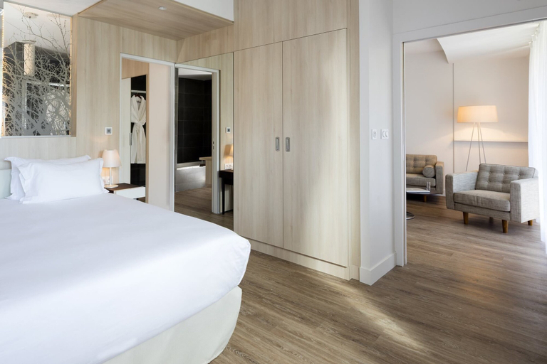 Bedroom 3, Eau Thermale Avene L'hotel, Hérault