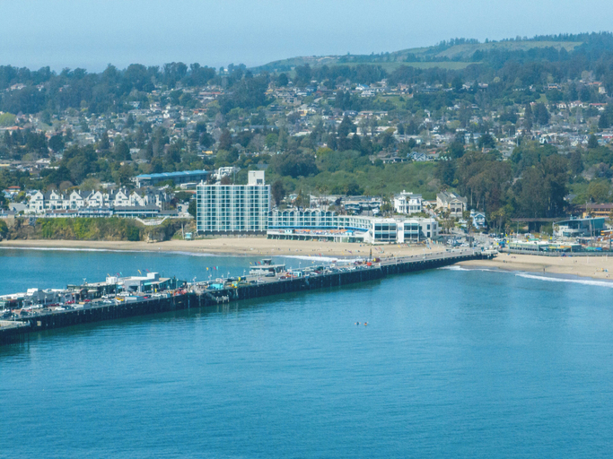Exterior & Views 2, Dream Inn Santa Cruz, Santa Cruz