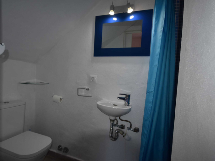Bathroom 2, Belvilla by OYO Casa Majo II, Baleares