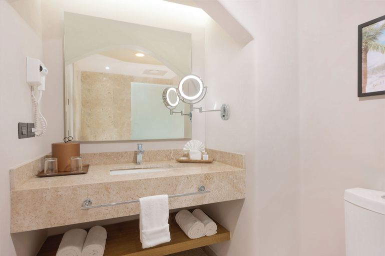 Bathroom 5, GR Solaris Caribe Adults Only - All Inclusive, Benito Juárez