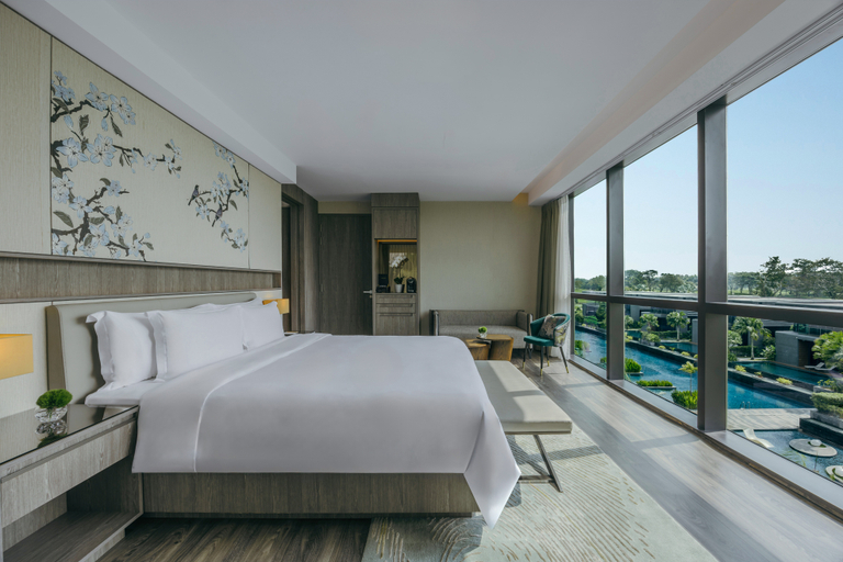 Bedroom 12