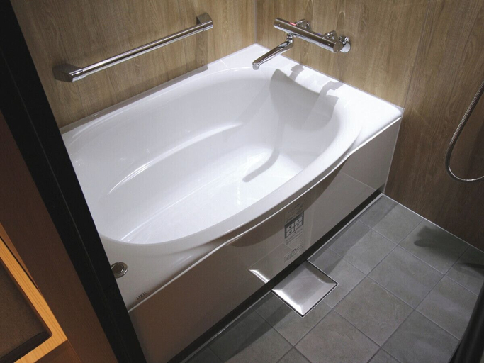 Bathroom 29
