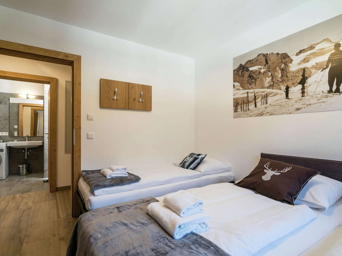 Bedroom 3, Apartment in Hollersbach Near Ski Lift, Zell am See