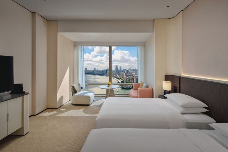 Bedroom 18