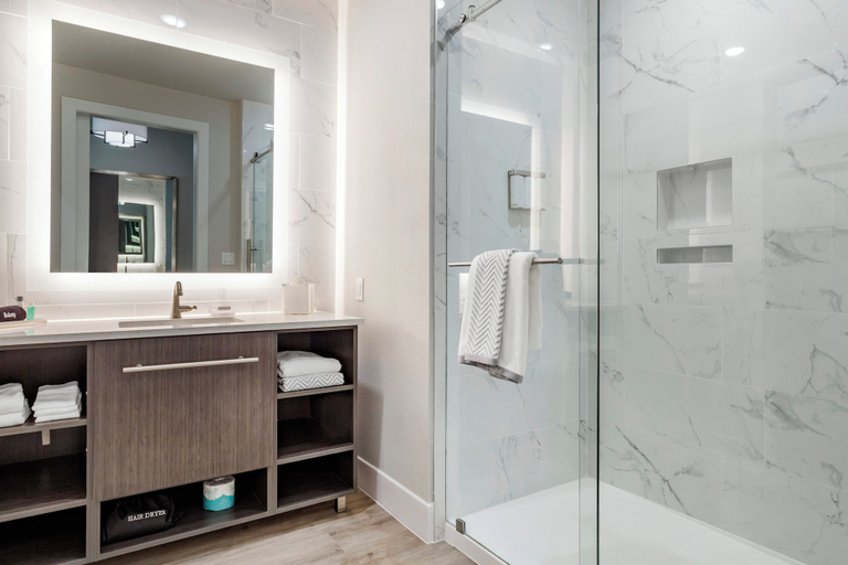 Bathroom 4, Cambria Hotel Austin Uptown Near The Domain, Travis