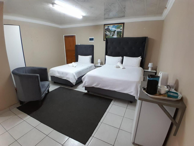 Others 5, Super classic guest house, City of Tshwane