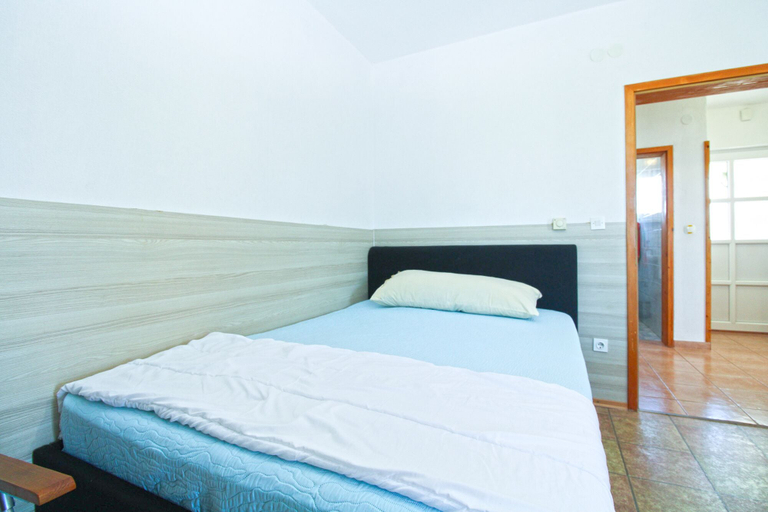 Bedroom 2, Apartment 517, Pula