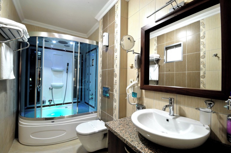 Bathroom 5, Rhiss Hotel Bostanci, Maltepe