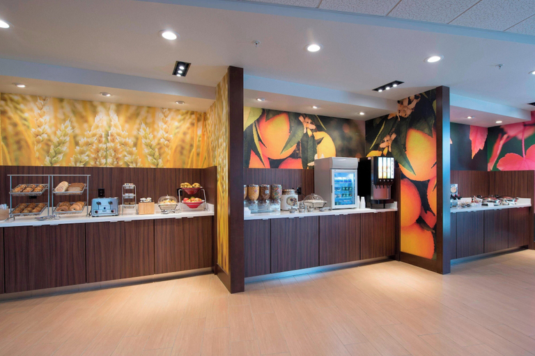 Food & Drinks 5, Fairfield Inn & Suites by Marriott Scottsbluff, Scotts Bluff
