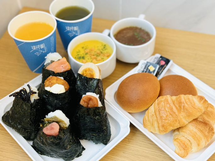 Food & Drinks 4, Toyoko Inn Yokohama-Eki Nishi-Guchi, Yokohama