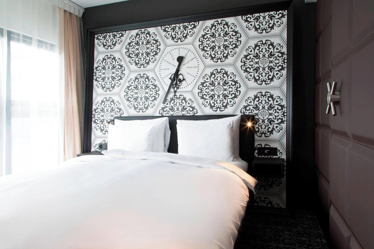 Bedroom 21