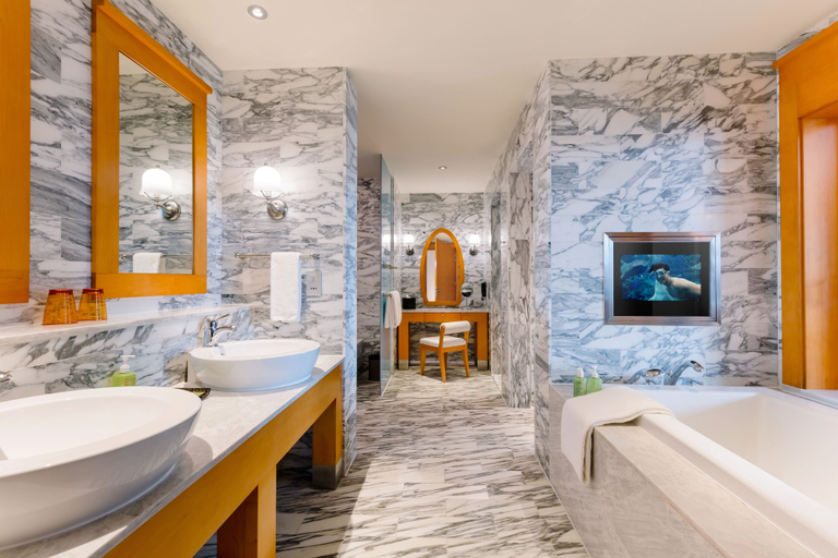 Bathroom 4, Hotel Michael, Singapore