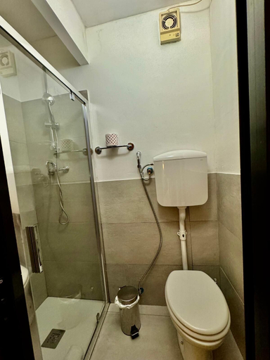Bathroom 5, Hotel Guidi, Venezia