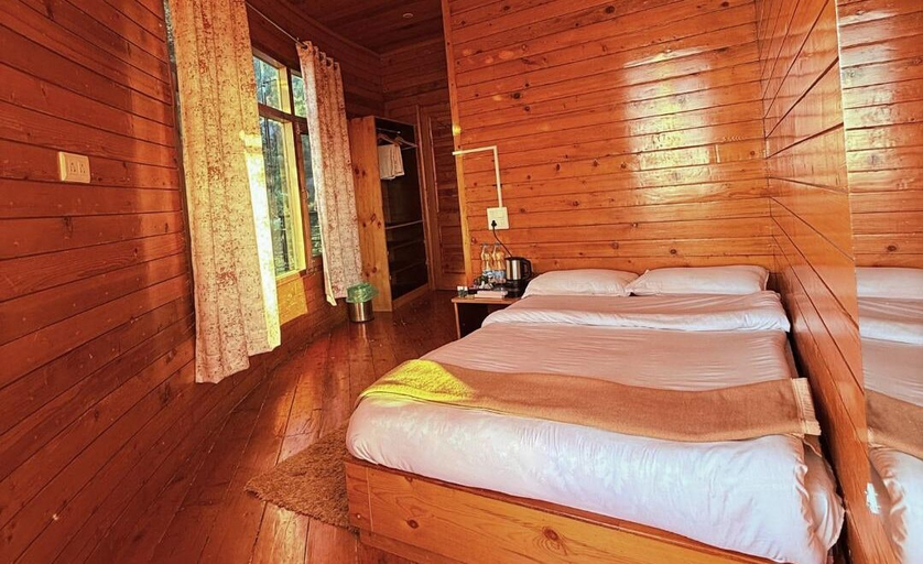 Others 5, EDM Hostel, Kangra