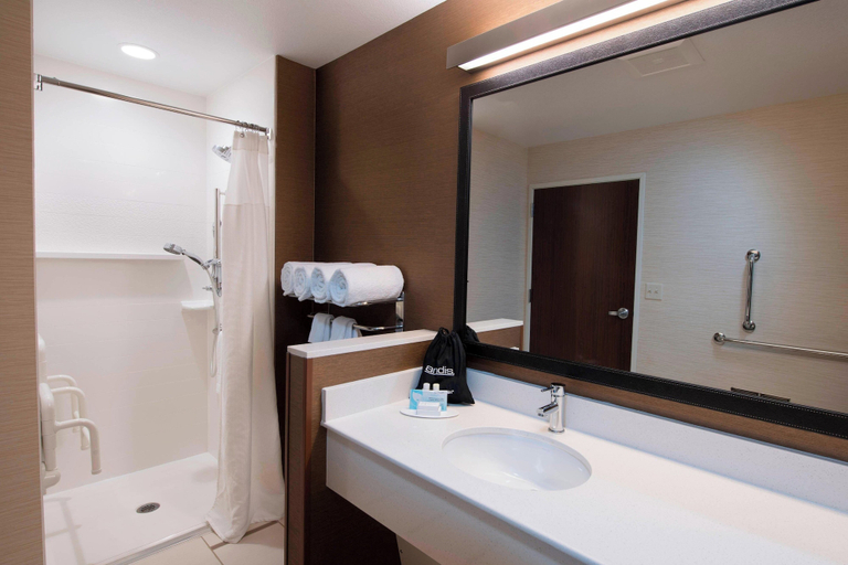Bathroom 4, Fairfield Inn & Suites by Marriott Scottsbluff, Scotts Bluff