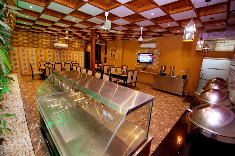 Food & Drinks 3, Grand Gulberg, Lahore