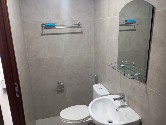 Bathroom 3