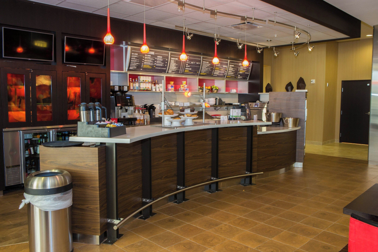 Food & Drinks 5, Courtyard by Marriott Lubbock Downtown/University Area, Lubbock
