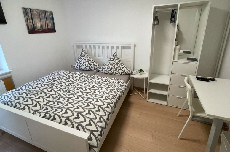Bedroom 3, Haus Leipheim, Günzburg