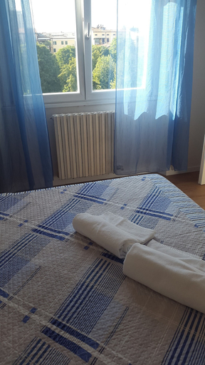 Bedroom 3, Vroom508, Verona