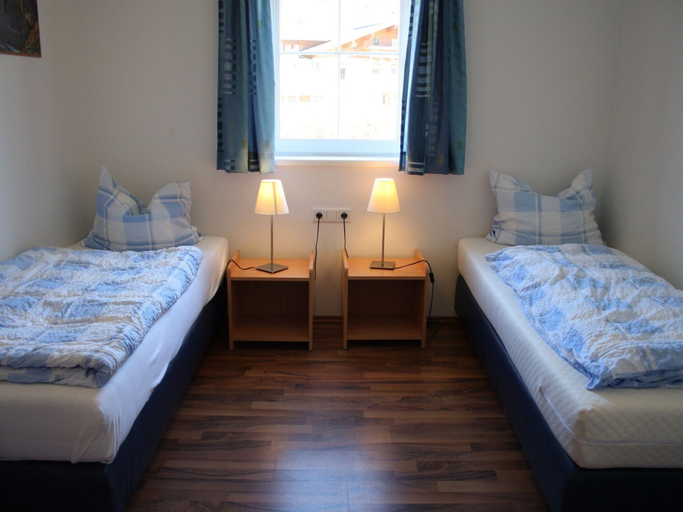 Bedroom 2, Apartment in Kaprun Near Ski Lift, Zell am See