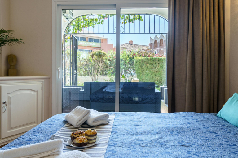 Room 5, Sunny Zoco Calahonda, Málaga