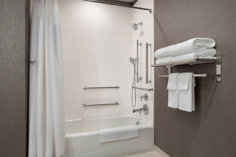 Bathroom 3, SpringHill Suites by Marriott Herndon Reston, Fairfax