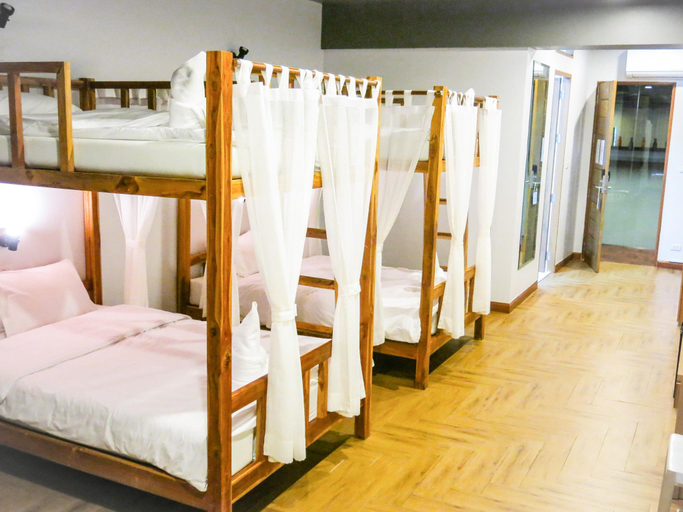 Bedroom 18