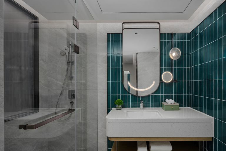 Holiday Inn CHONGQING SCIENCE HALL - Tap to explore photos