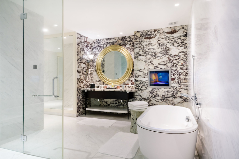 Bathroom 3, Hotel Michael, Singapore