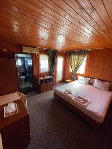 Bedroom 2, Hotel Capu' Turcului, Tuzla