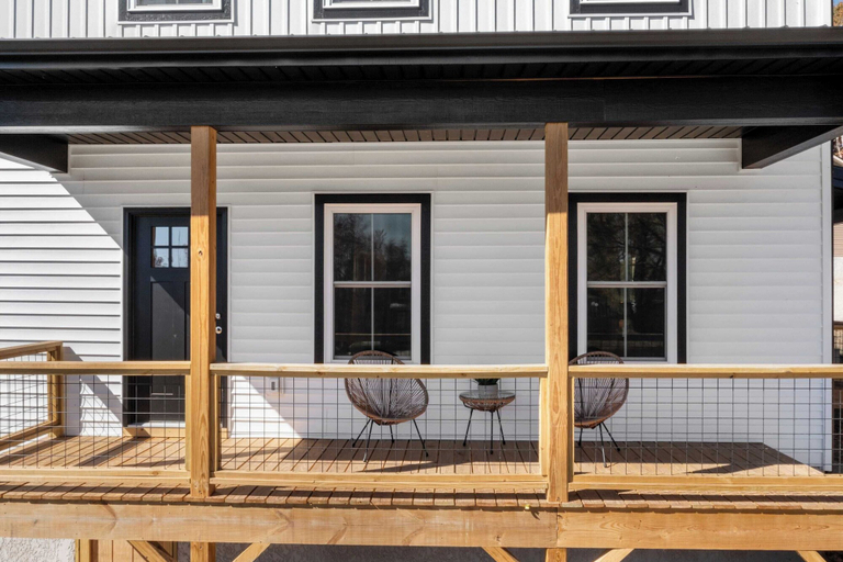 Exterior & Views 2, 10 Mins to Downtown Deck w/ Fire Pit Modern Haven Bradford by Avantstay, Buncombe