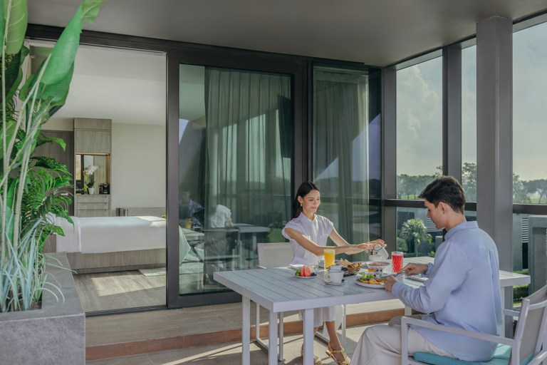 Dining Room 8
