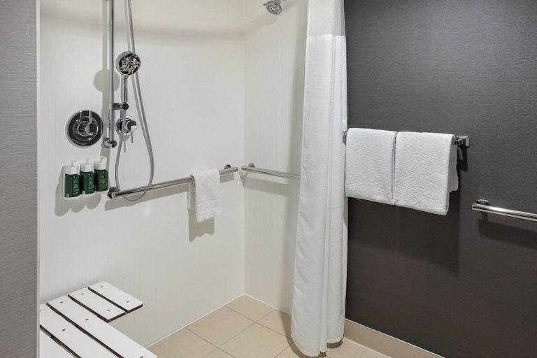 Bedroom 4, Courtyard by Marriott Poughkeepsie, Dutchess