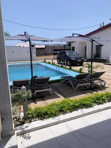 Others 4, Residence Elabe, Océan