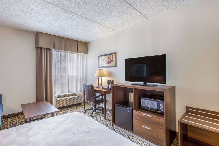 Bedroom 6