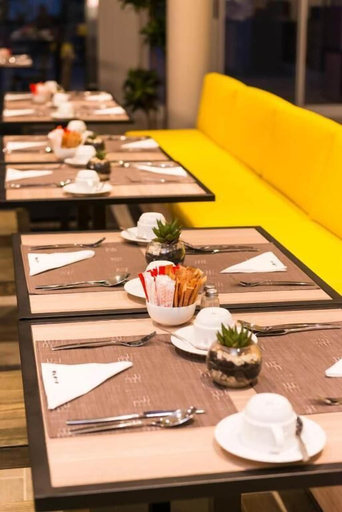 Food & Drinks 5, ONOMO Hotel Durban, eThekwini