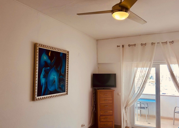 Interior 3, Lagos Main Avenue Studio With Marina View Balcony, Lagos