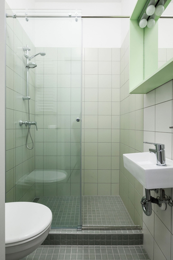Bathroom 5, Flow Spaces, Budapesti
