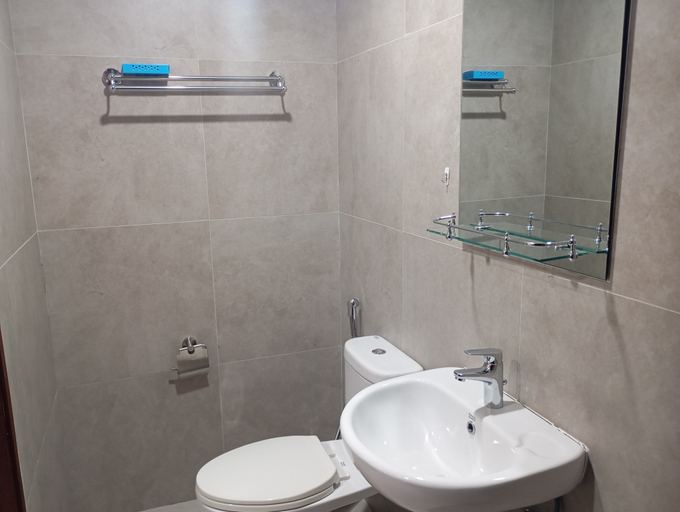 Bathroom 5