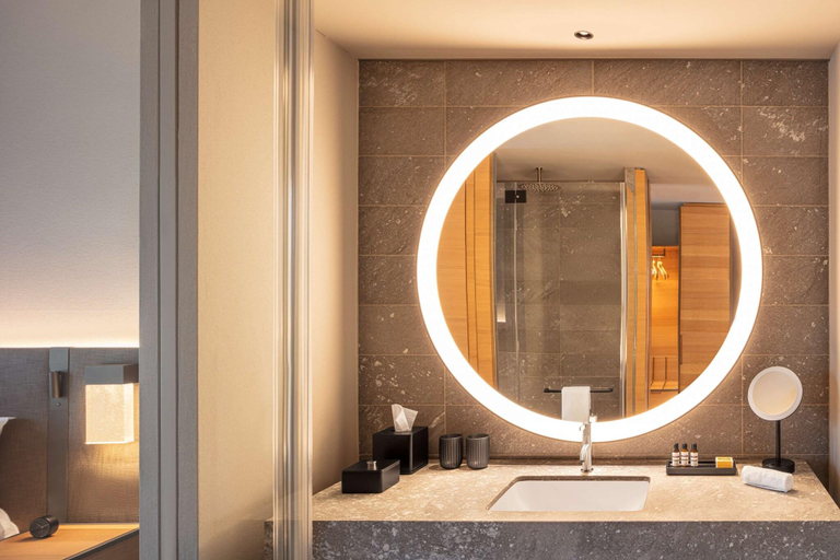 Bathroom 13