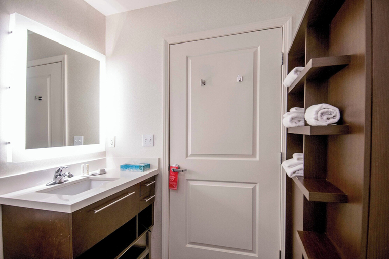 Bathroom 6