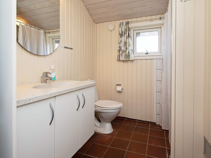 Bathroom, 5 Star Holiday Home in Thisted, Thisted