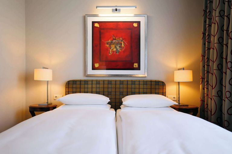 Bedroom 3, Best Western Plus Hotel St. Raphael, Hamburg