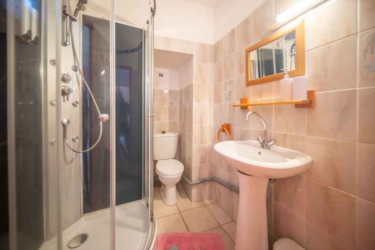 Bathroom 5, Les Copains à Bord - Gîte D'étape, Lozère