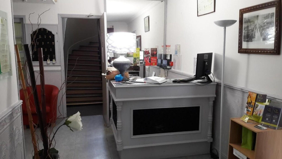 Public Area, Logis Hotel le Boulevard, Tarn